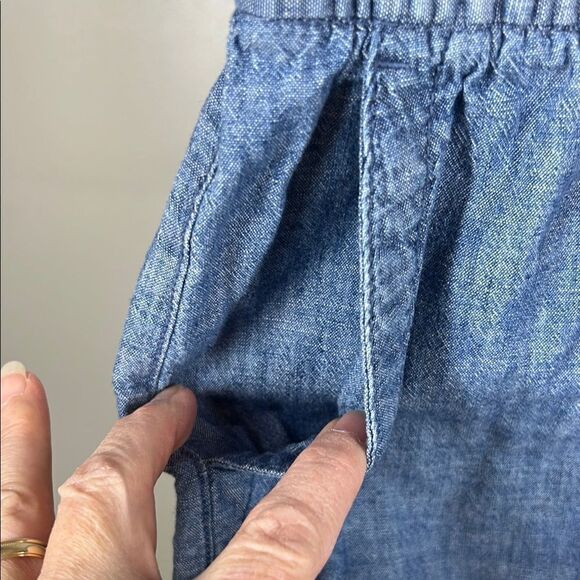 Gap Chambray Blue Drawstring Shorts - Picture 3 of 6